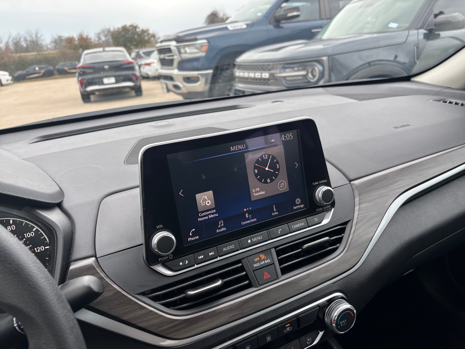 Thumbnail: 2025 Nissan Altima - 4