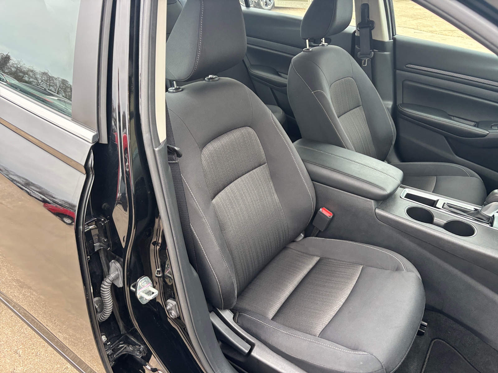 Thumbnail: 2025 Nissan Altima - 2