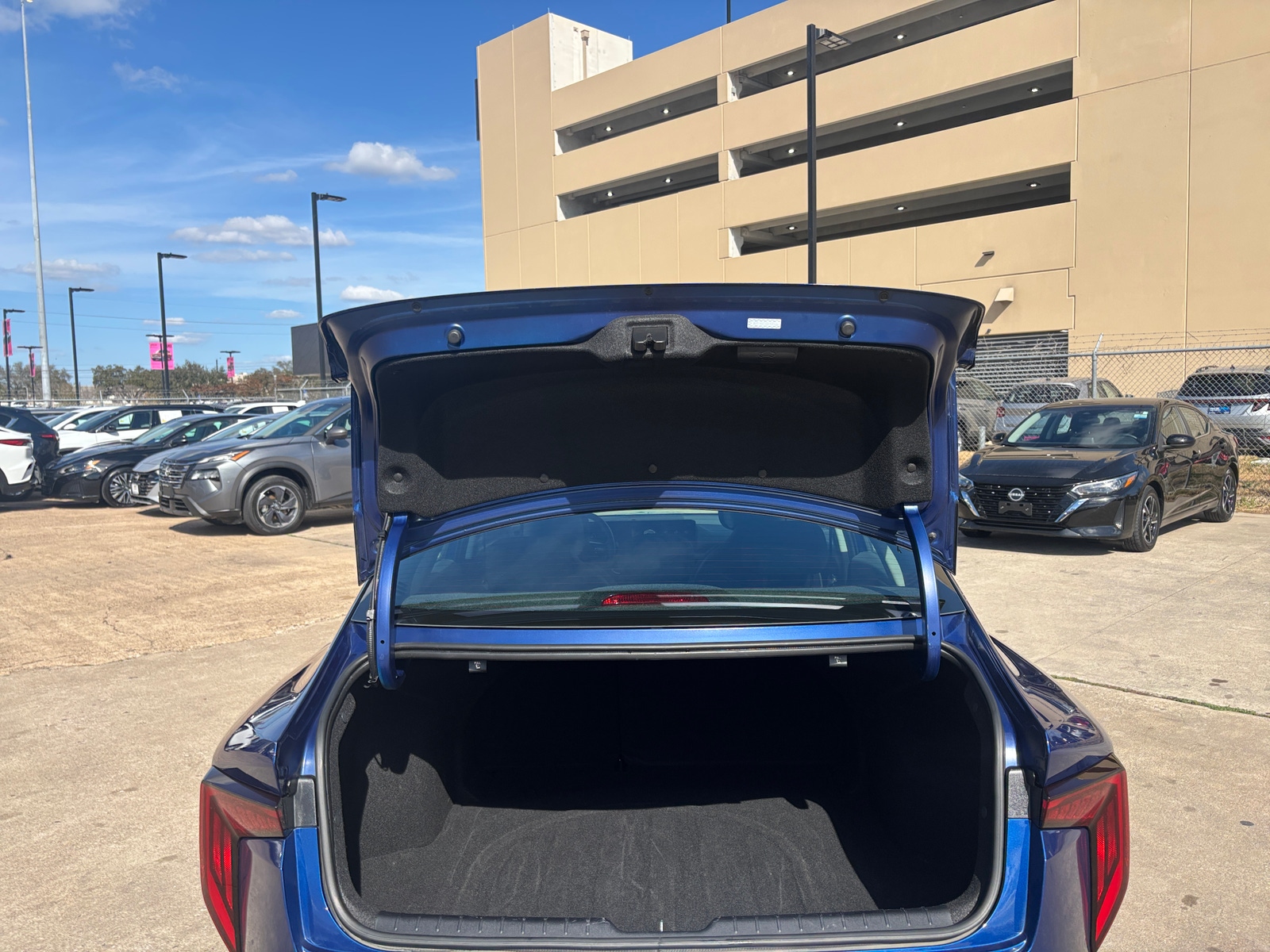 Thumbnail: 2025 Kia K4 - 6