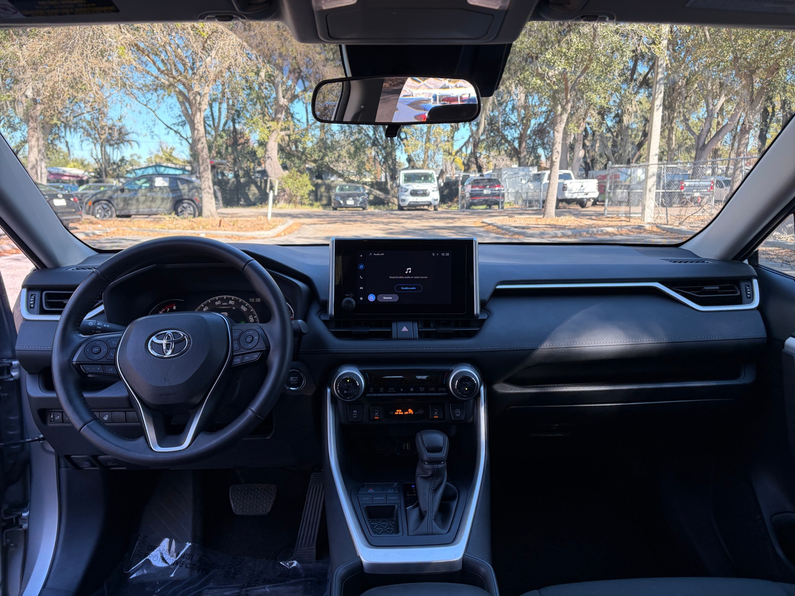 Thumbnail: 2025 Toyota RAV4 - 3