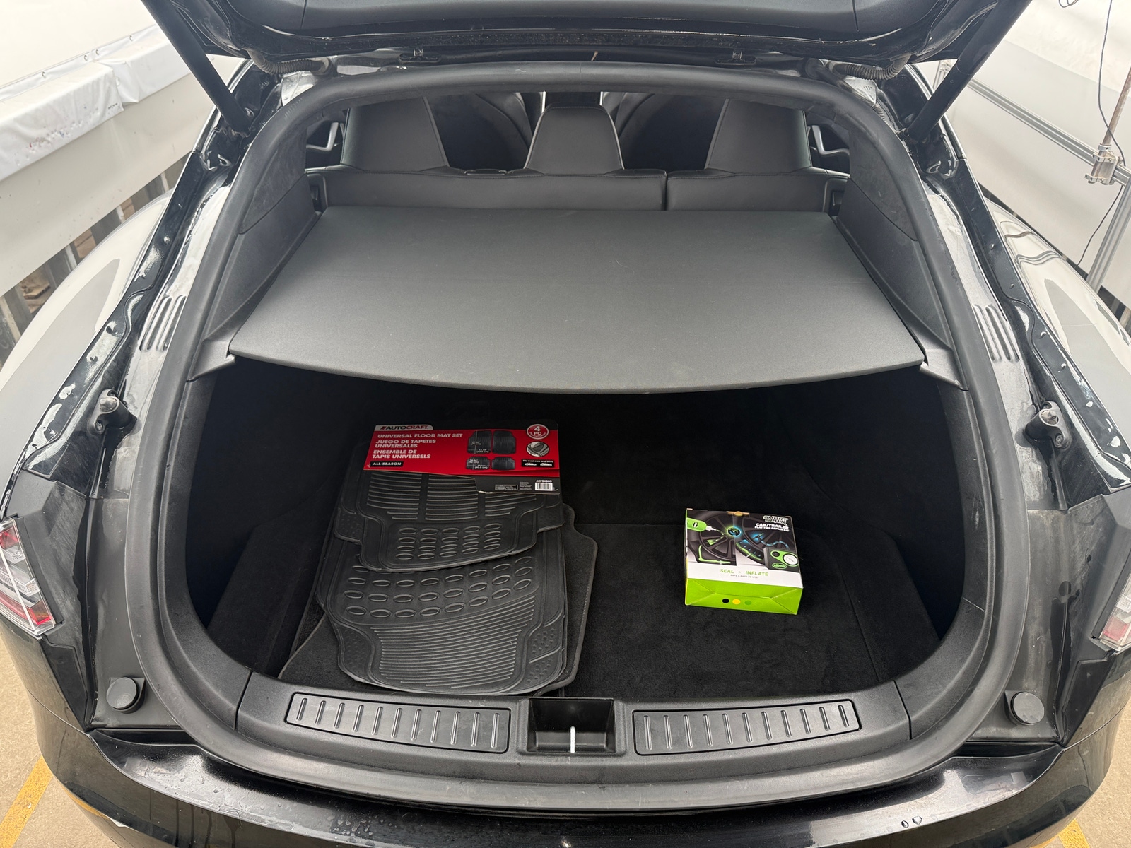 Thumbnail: 2017 Tesla Model S - 6