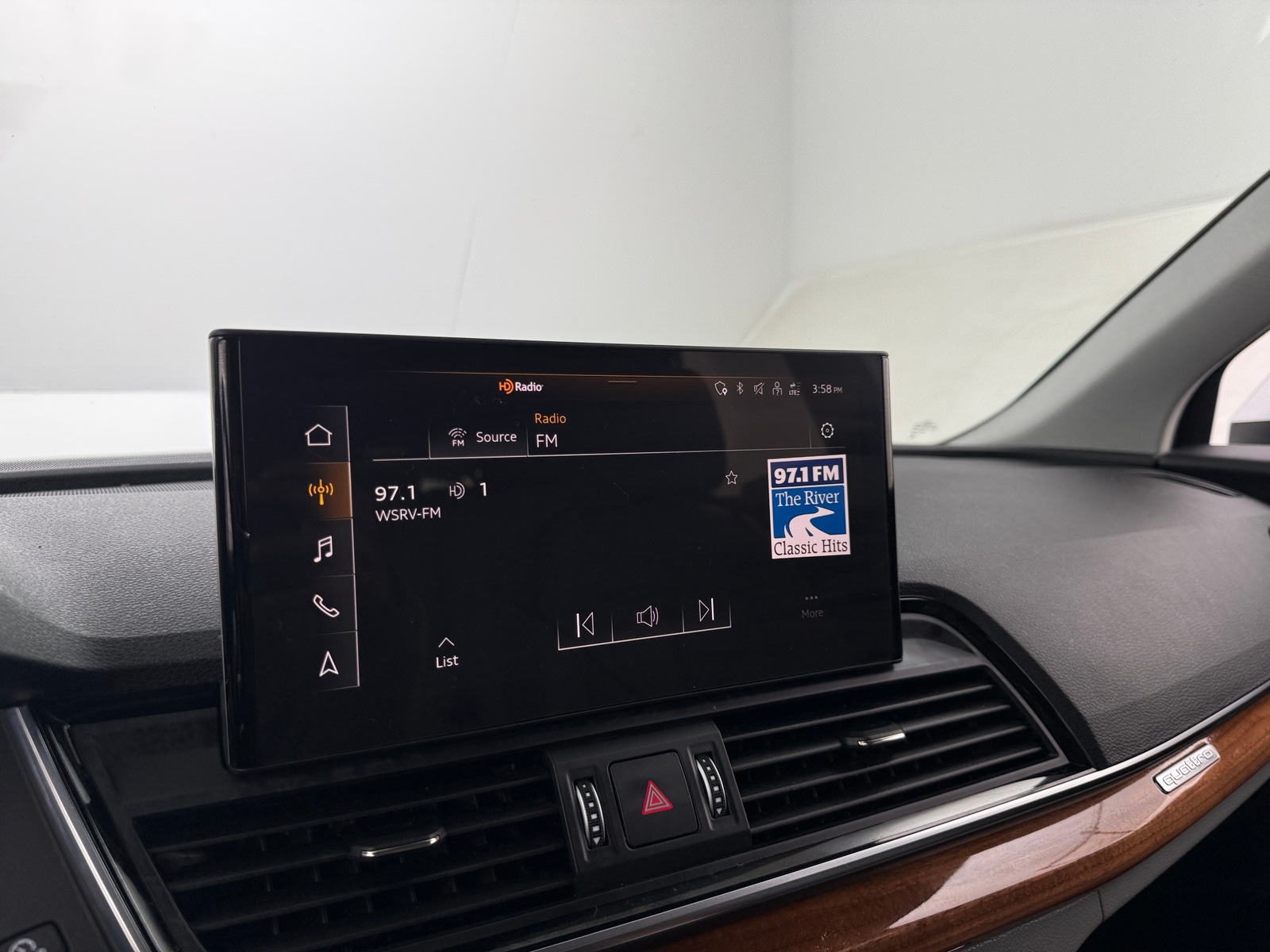 Thumbnail: 2023 Audi Q5 - 3