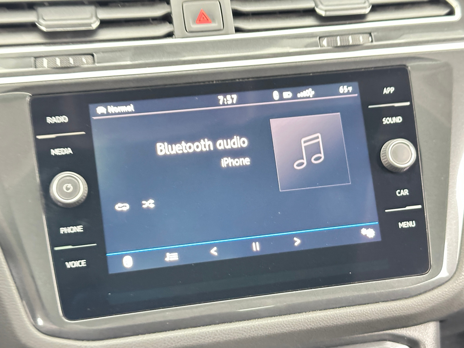 Thumbnail: 2019 Volkswagen Tiguan - 3