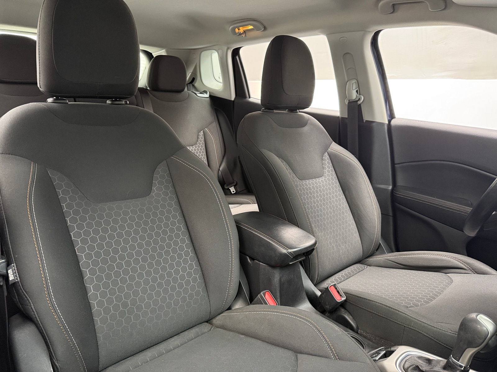 Thumbnail: 2019 Jeep Compass - 2