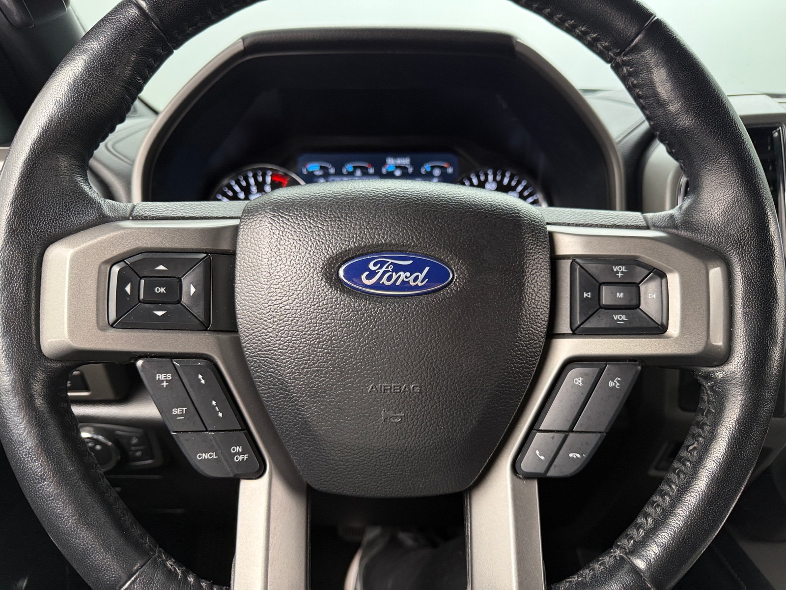 Thumbnail: 2021 Ford Expedition - 4