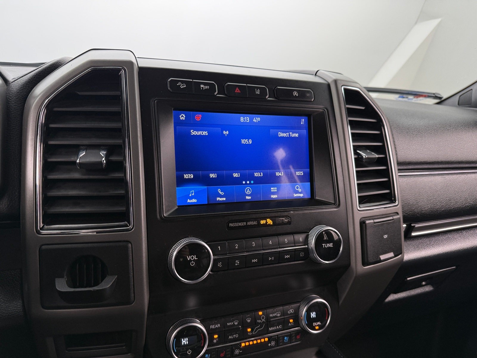 Thumbnail: 2021 Ford Expedition - 3