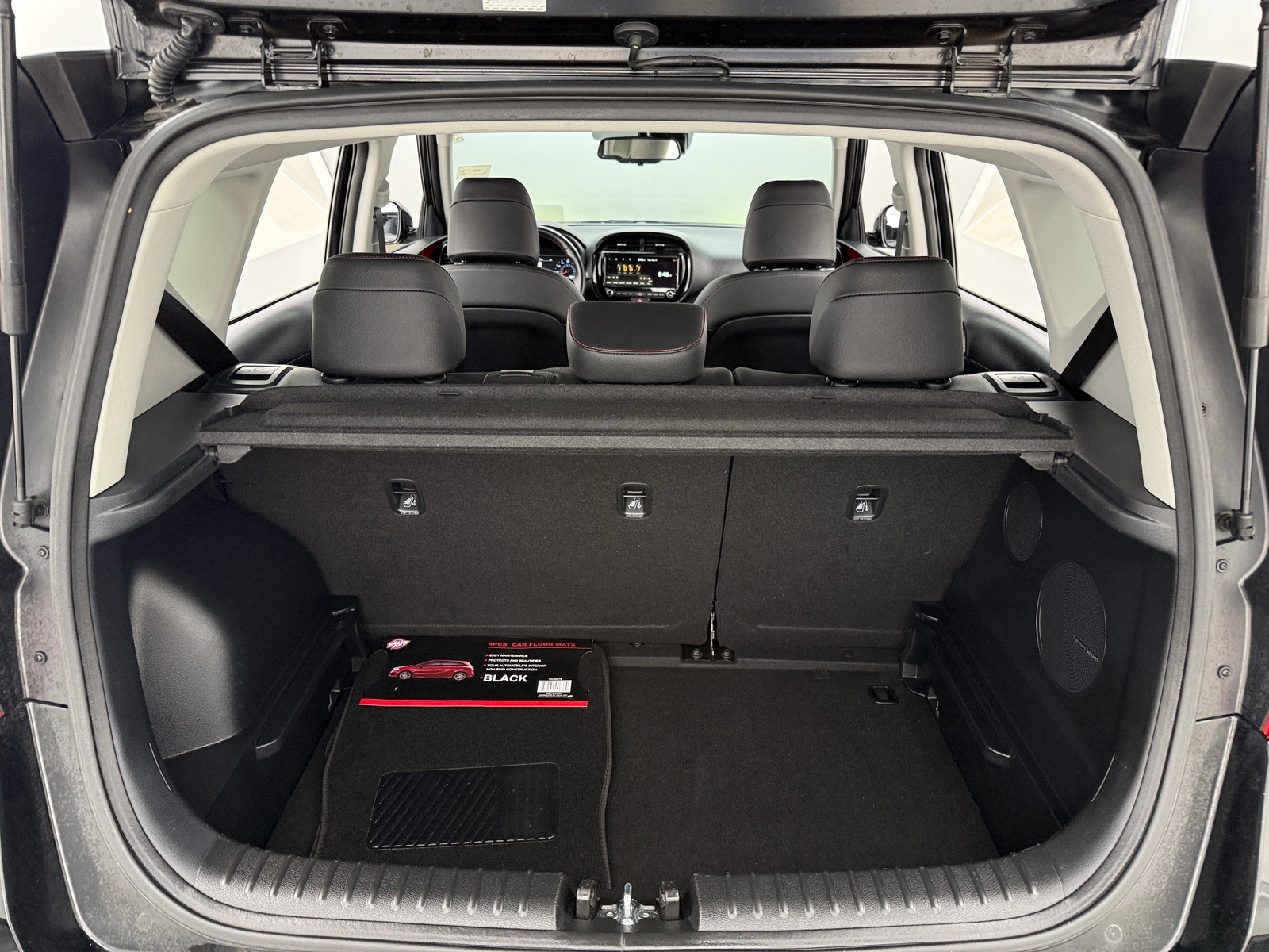 Thumbnail: 2022 Kia Soul - 7