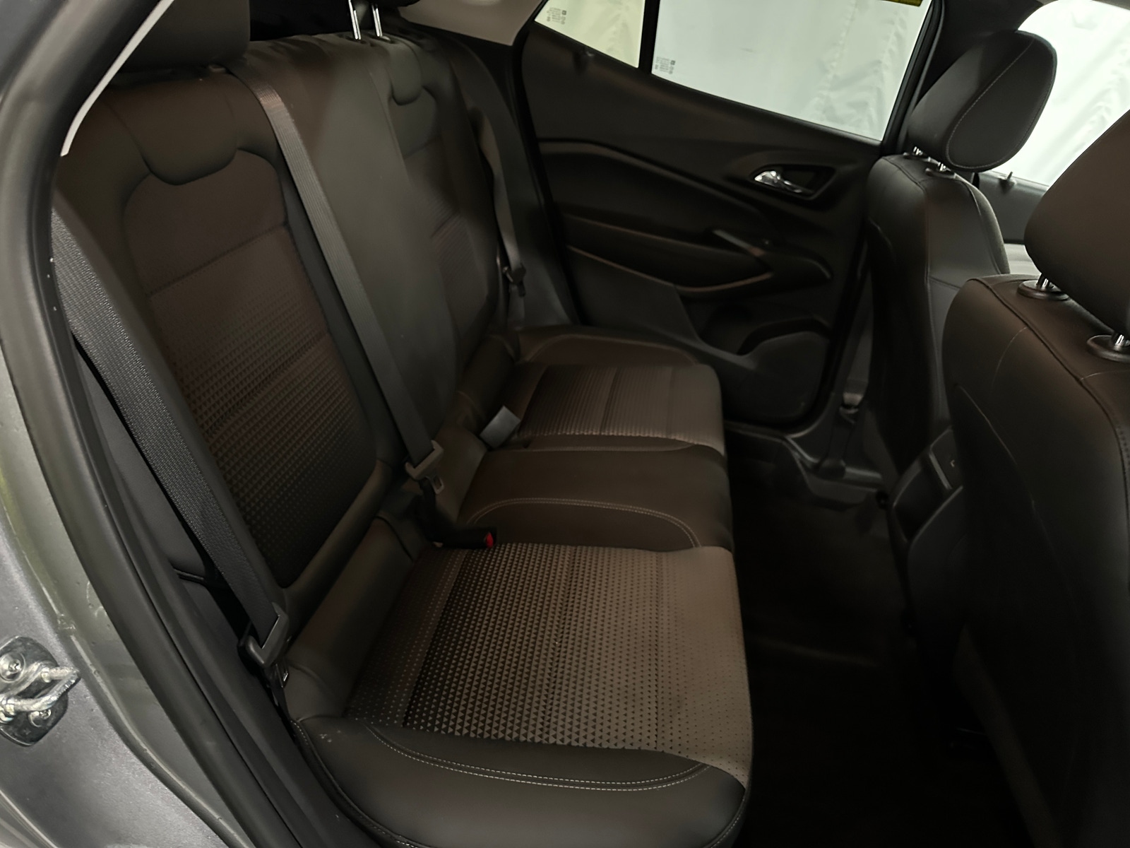 Thumbnail: 2025 Chevrolet Trax - 6