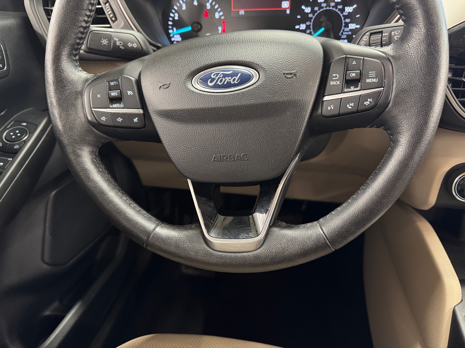 Thumbnail: 2020 Ford Escape - 4