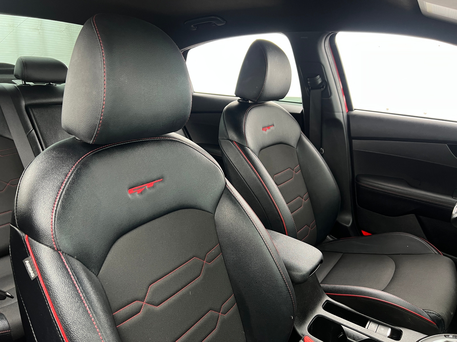 Thumbnail: 2023 Kia Forte - 2