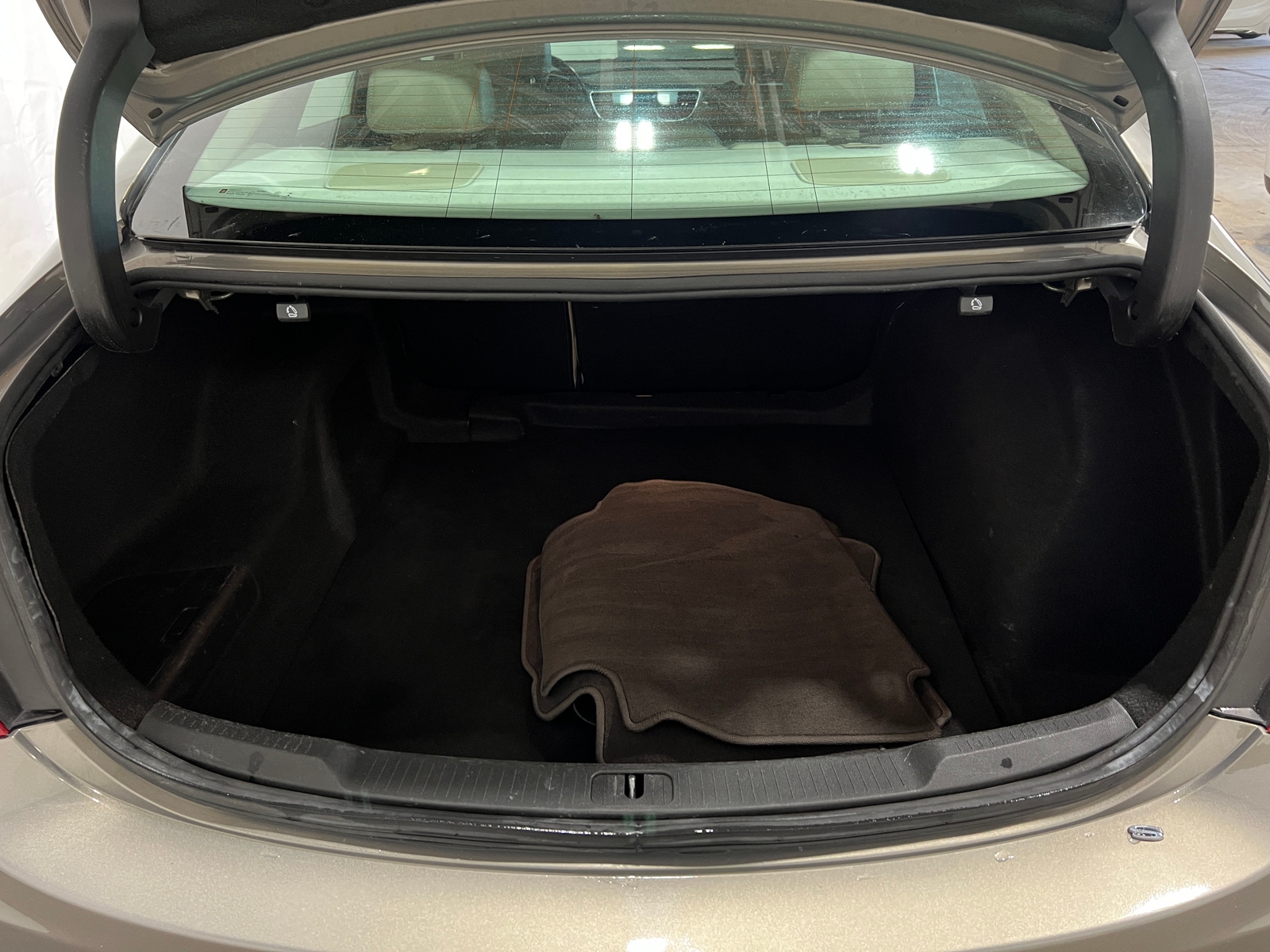 Thumbnail: 2017 Buick LaCrosse - 6