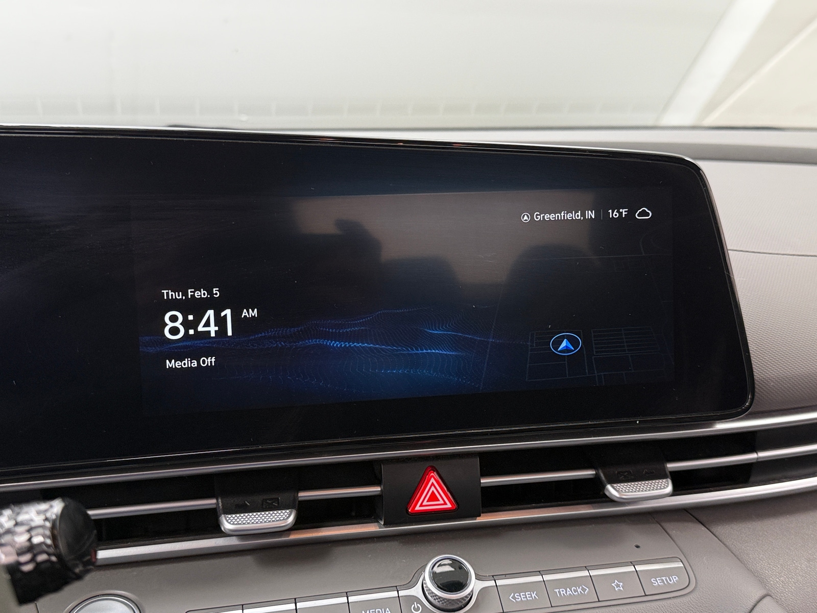 Thumbnail: 2023 Hyundai Elantra - 4