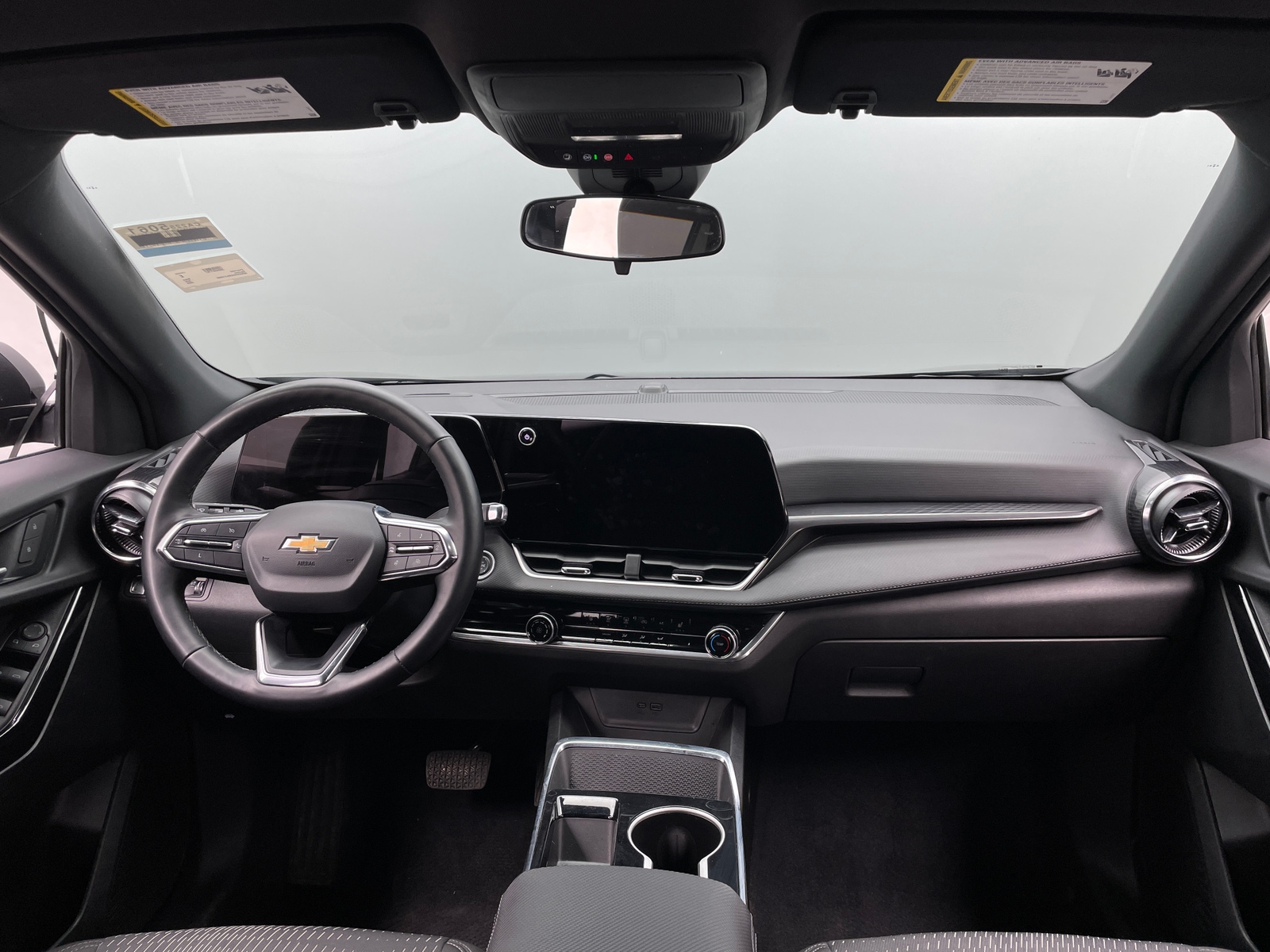 Thumbnail: 2025 Chevrolet Equinox - 3