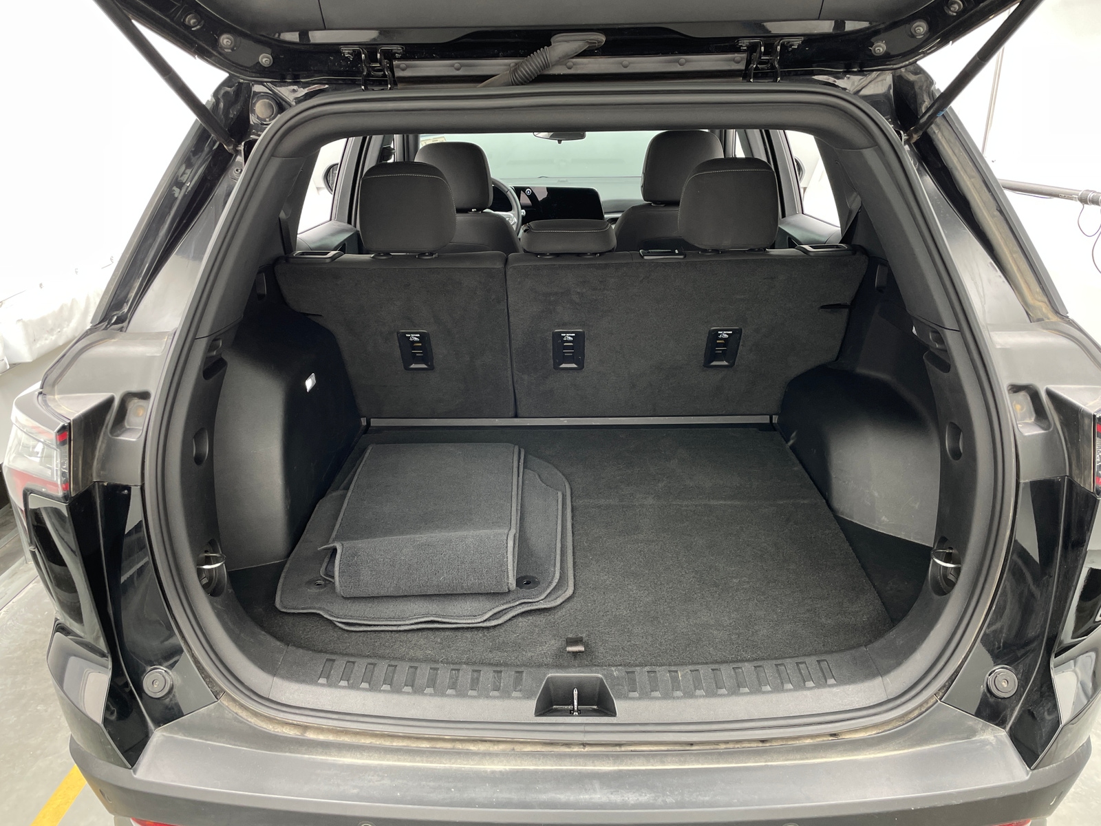 Thumbnail: 2025 Chevrolet Equinox - 7