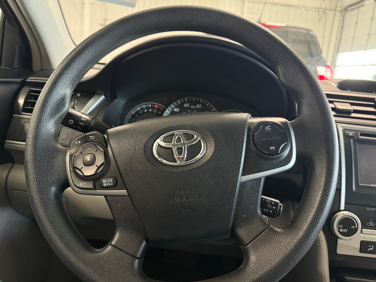 Thumbnail: 2014 Toyota Camry - 5