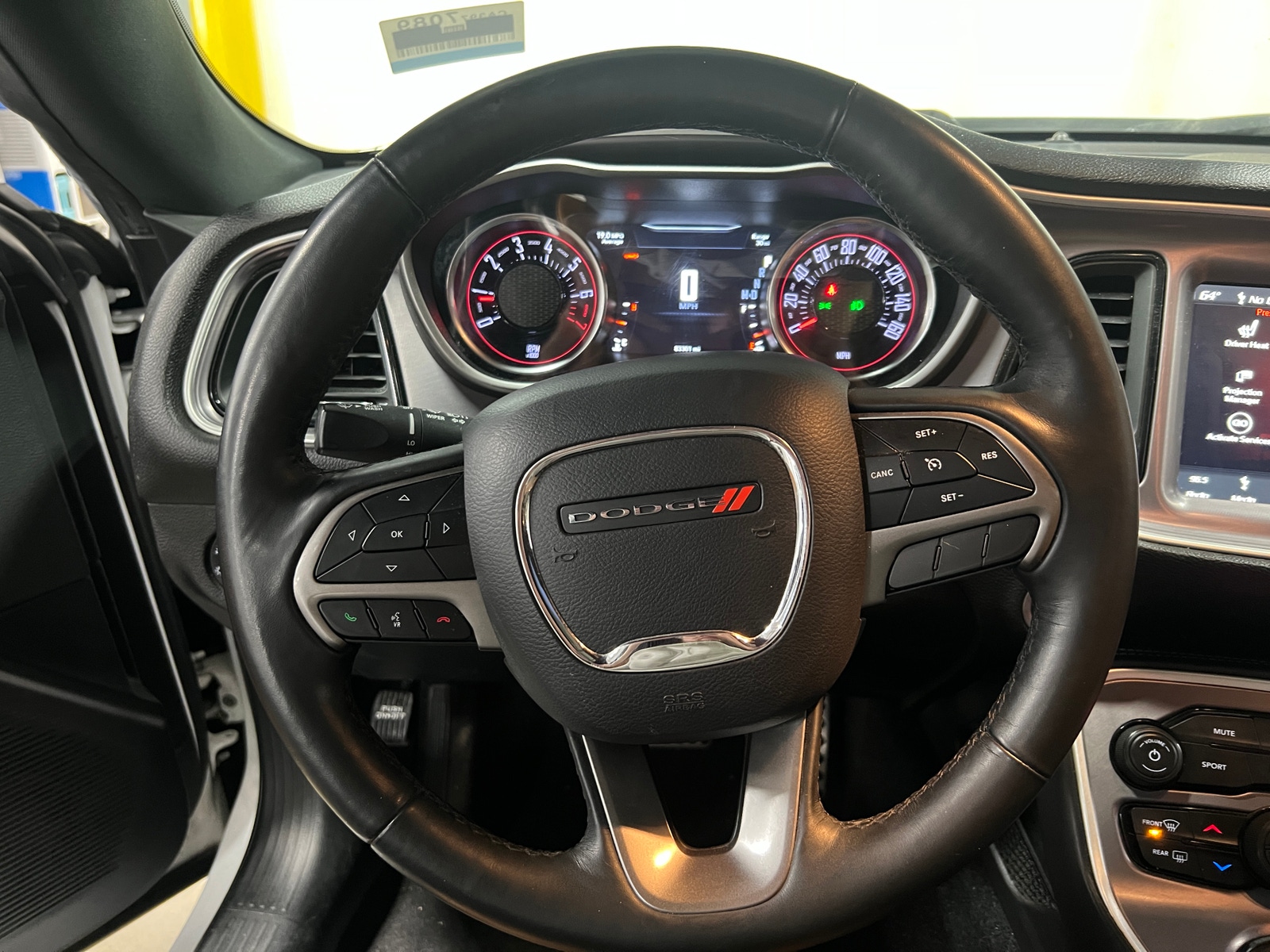 Thumbnail: 2019 Dodge Challenger - 3