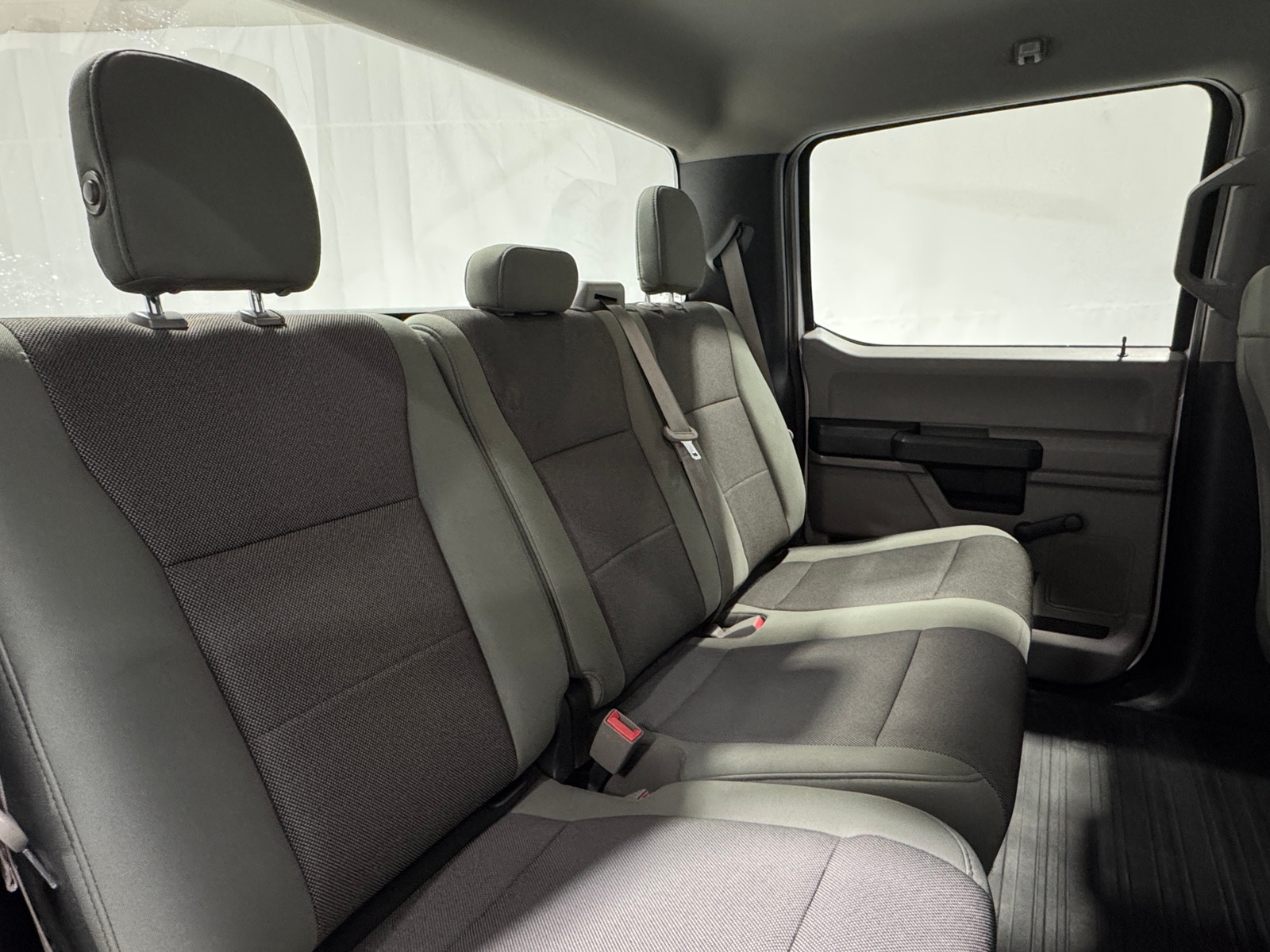 Thumbnail: 2019 Ford Econoline - 6