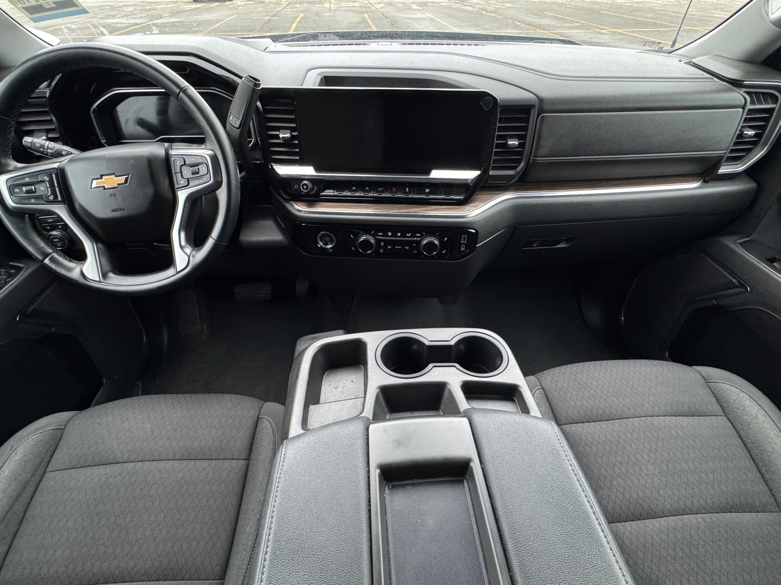 Thumbnail: 2023 Chevrolet Silverado 1500 - 3