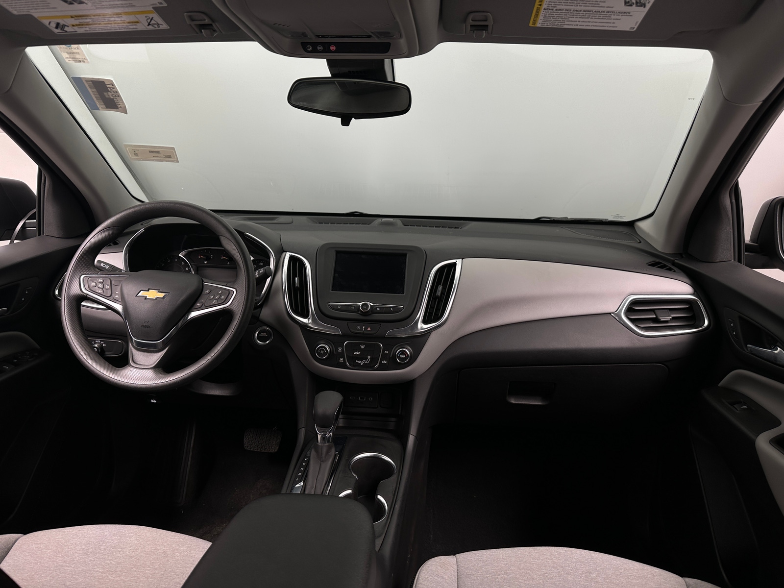 Thumbnail: 2024 Chevrolet Equinox - 3