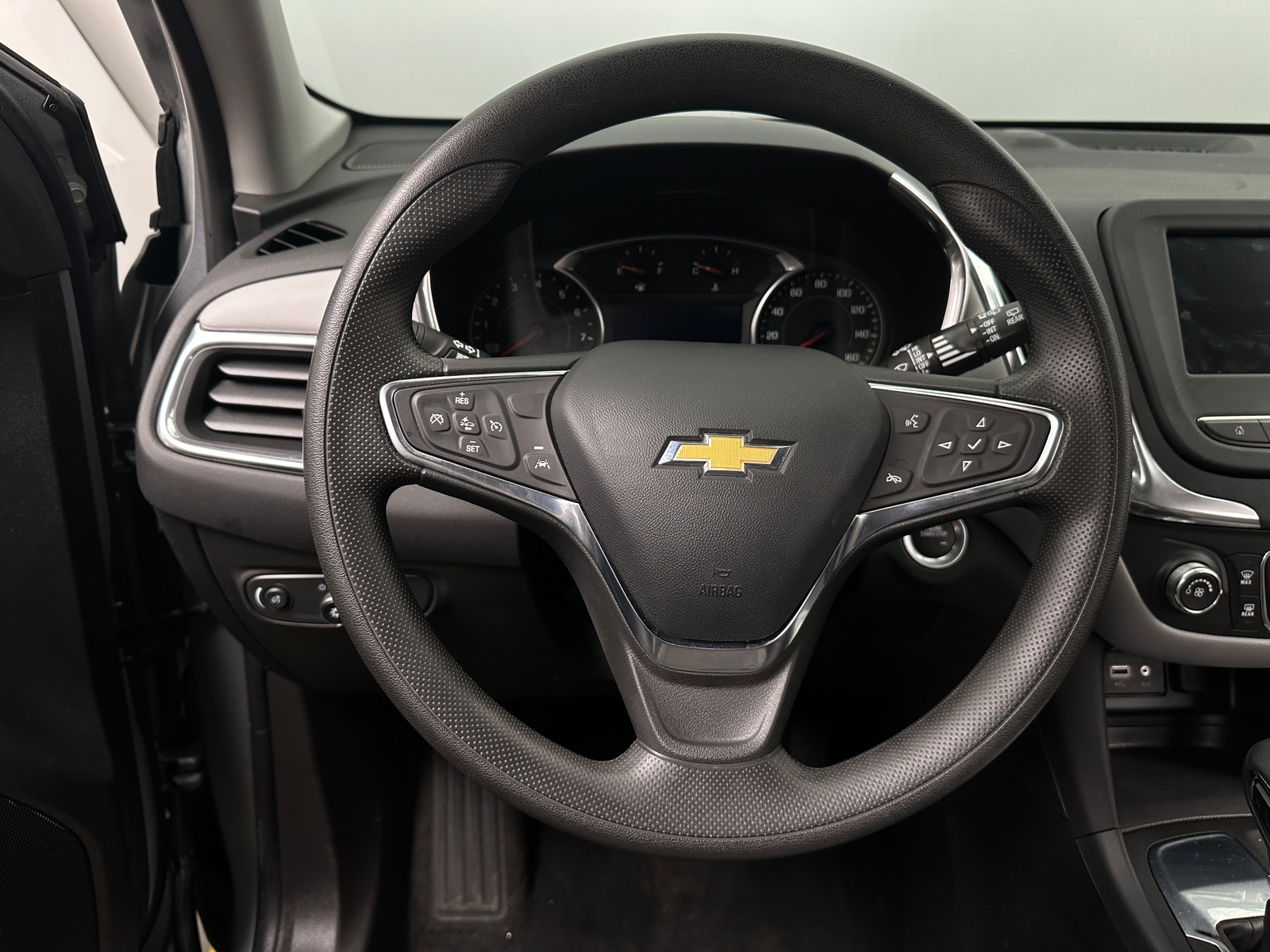 Thumbnail: 2024 Chevrolet Equinox - 5