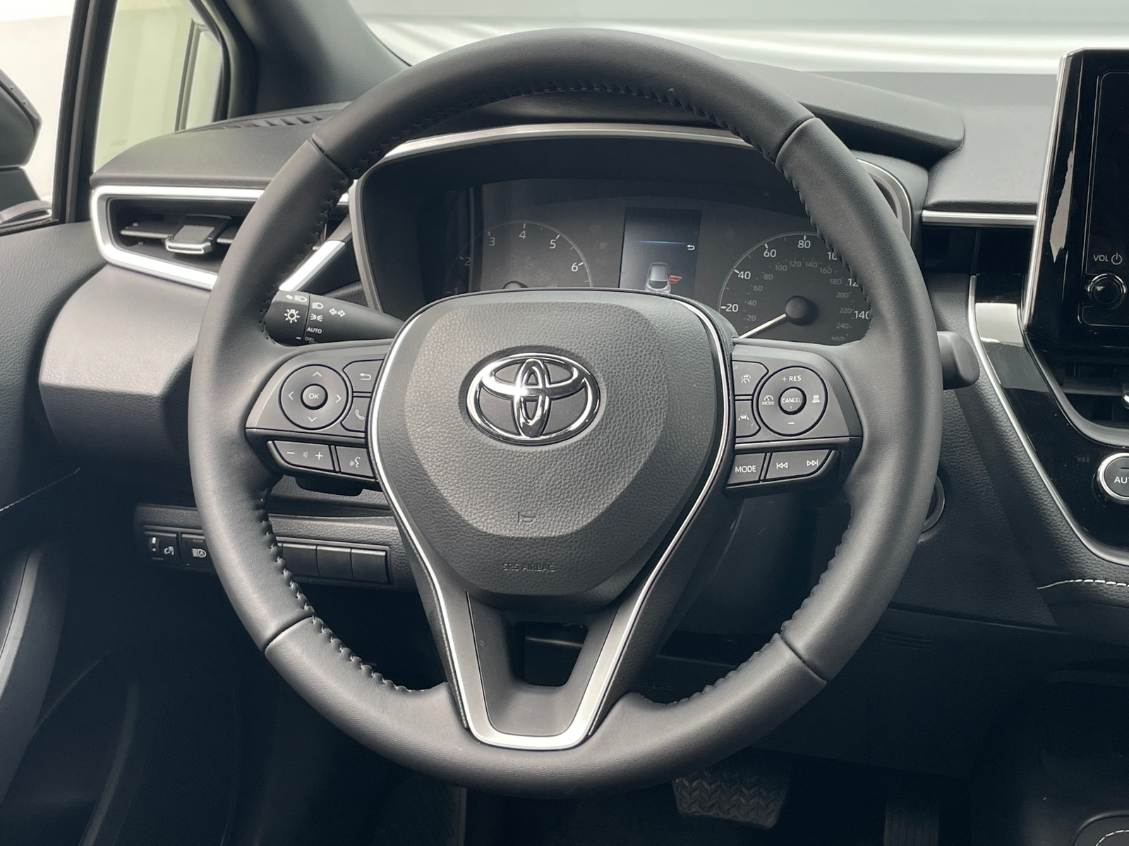 Thumbnail: 2026 Toyota Corolla - 5