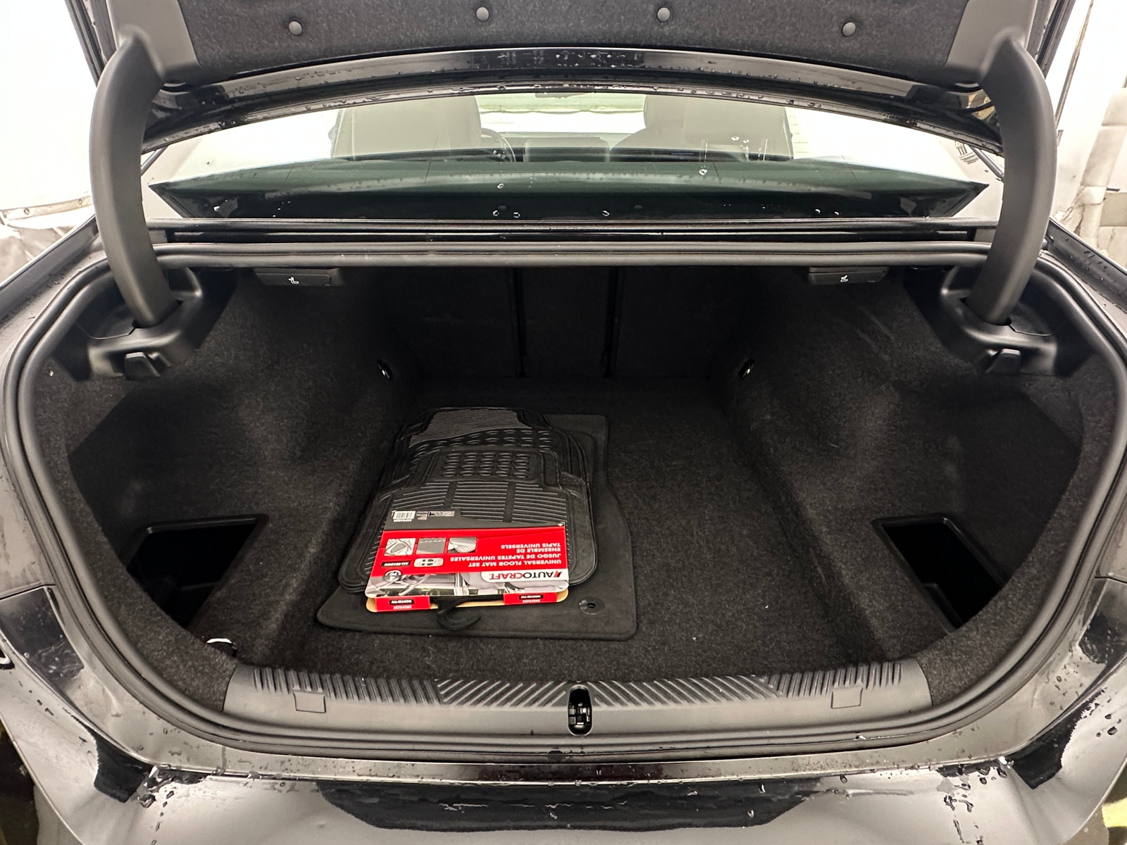 Thumbnail: 2026 BMW 5 Series - 6