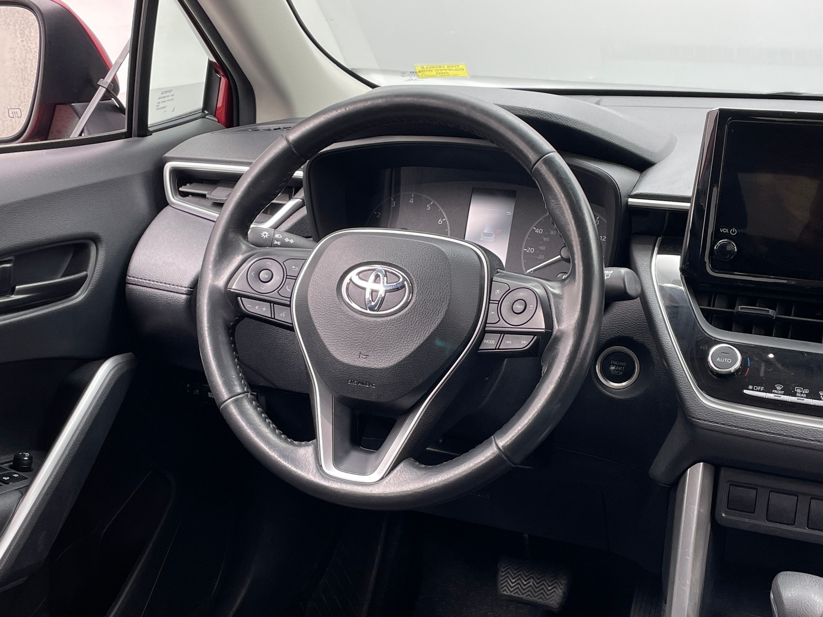 Thumbnail: 2023 Toyota Corolla Cross - 5