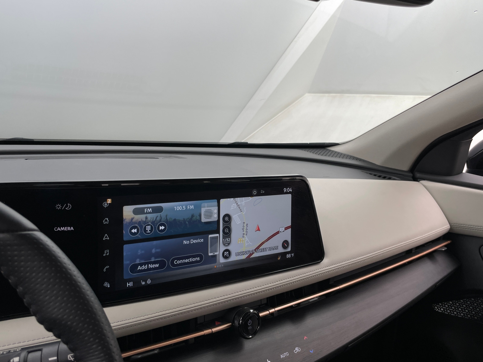 Thumbnail: 2023 Nissan Ariya - 3