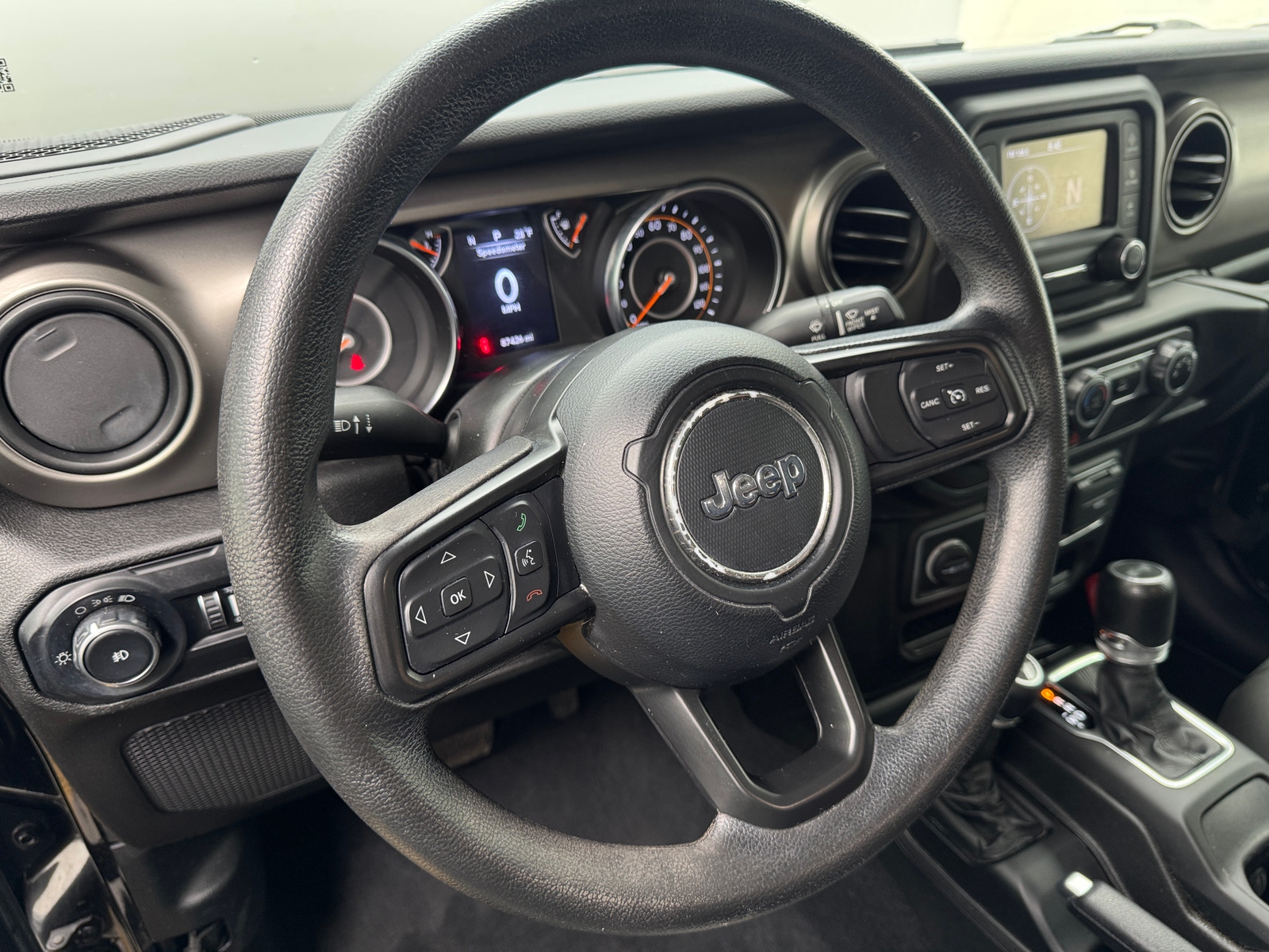 Thumbnail: 2021 Jeep Wrangler - 5