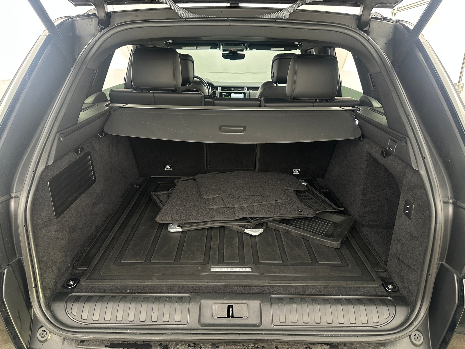 Thumbnail: 2019 Land Rover Range Rover Sport - 6