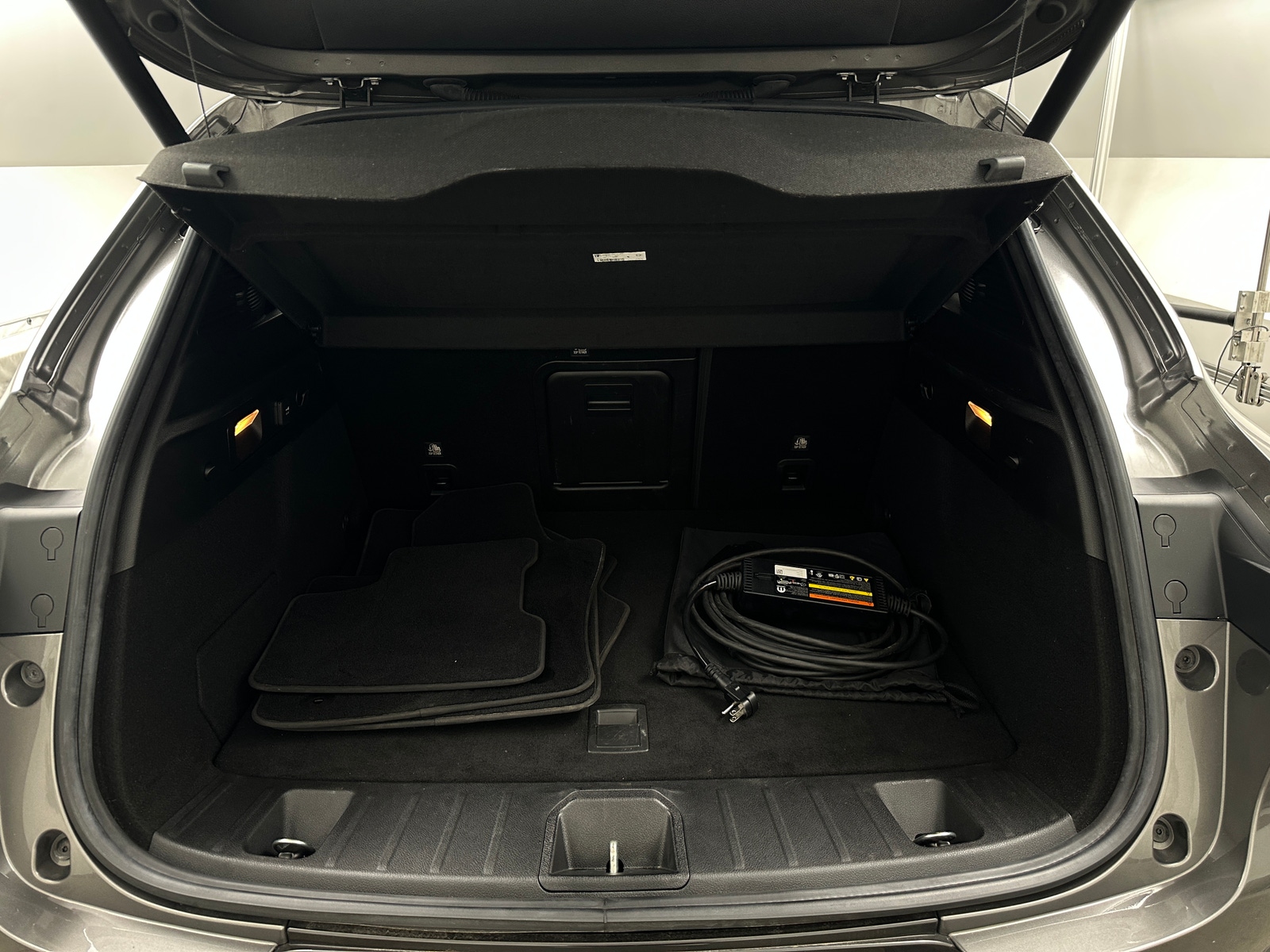 Thumbnail: 2024 Alfa Romeo Tonale - 6