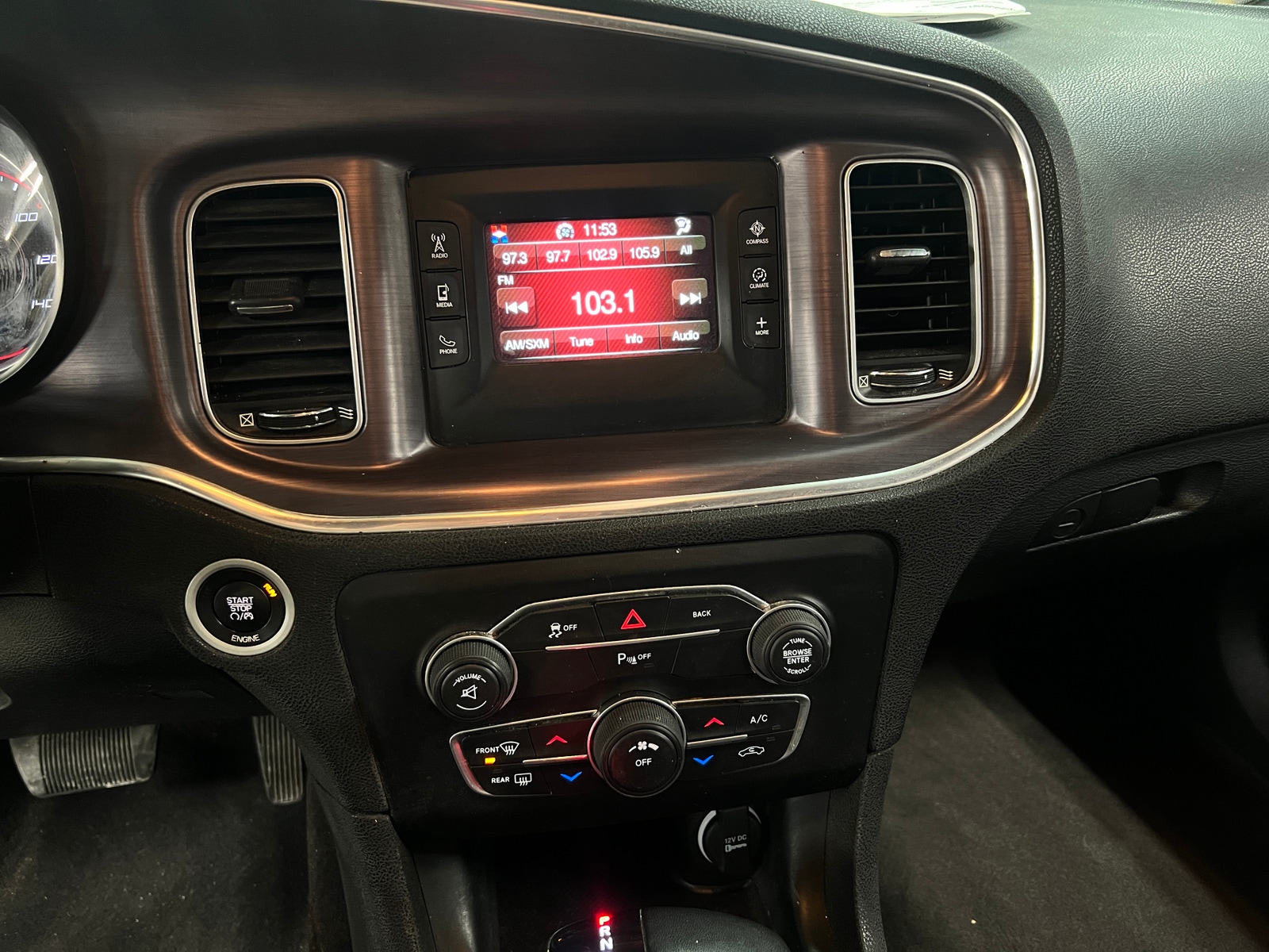 Thumbnail: 2016 Dodge Charger - 4