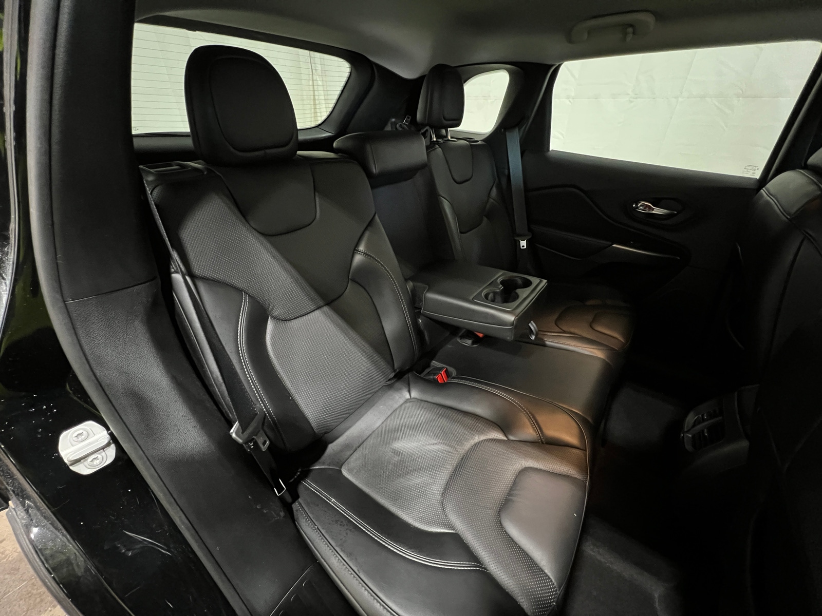 Thumbnail: 2021 Jeep Cherokee - 5