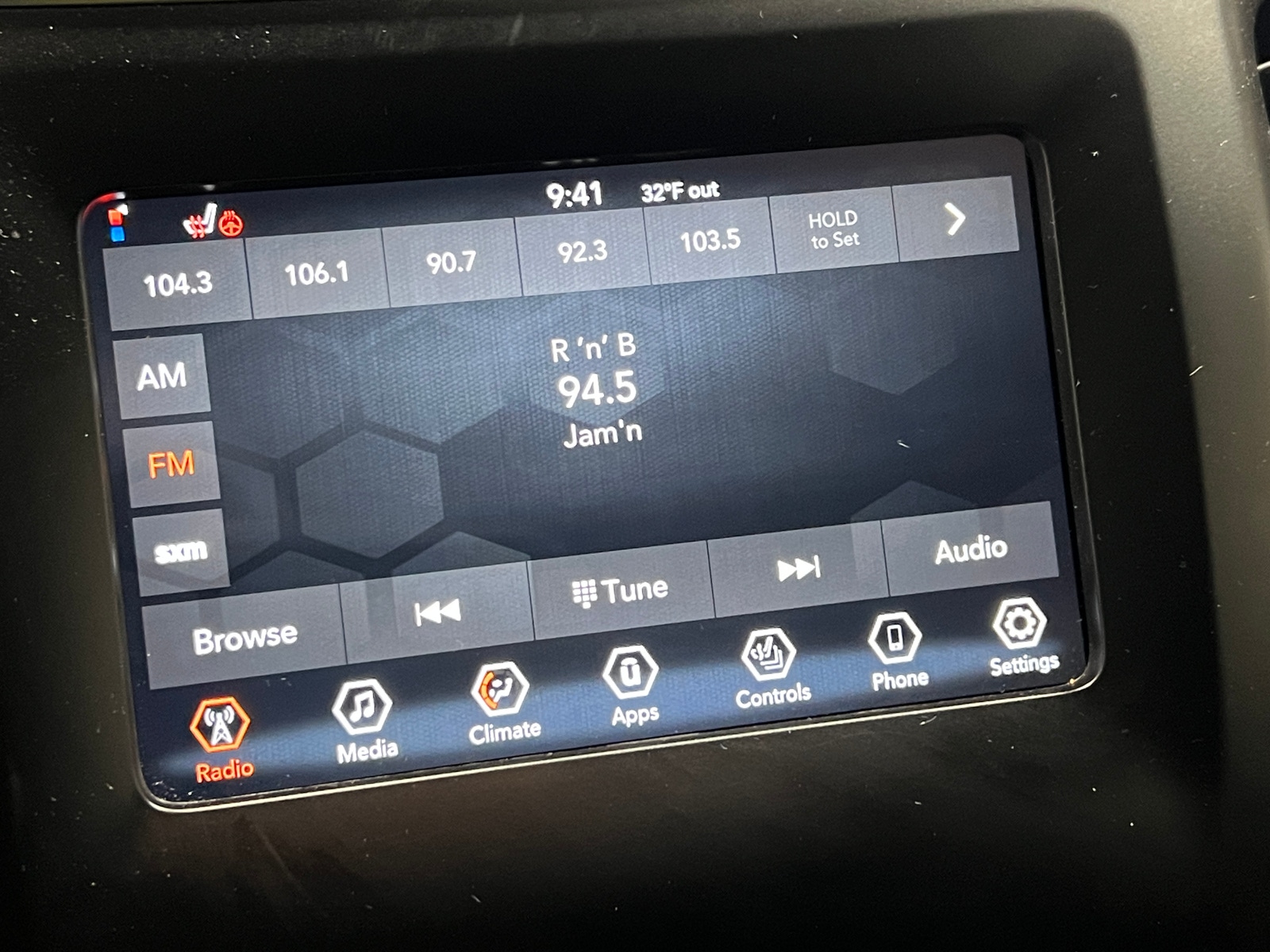 Thumbnail: 2021 Jeep Cherokee - 3