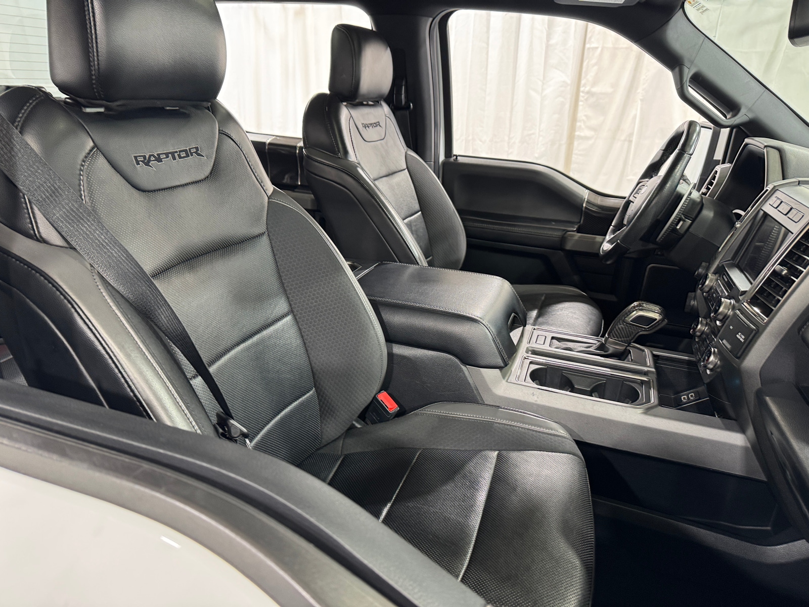 Thumbnail: 2019 Ford Econoline - 2