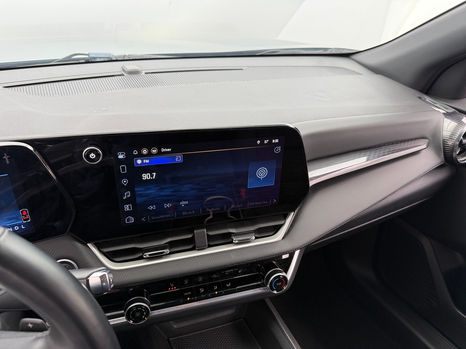 Thumbnail: 2025 Chevrolet Equinox - 4