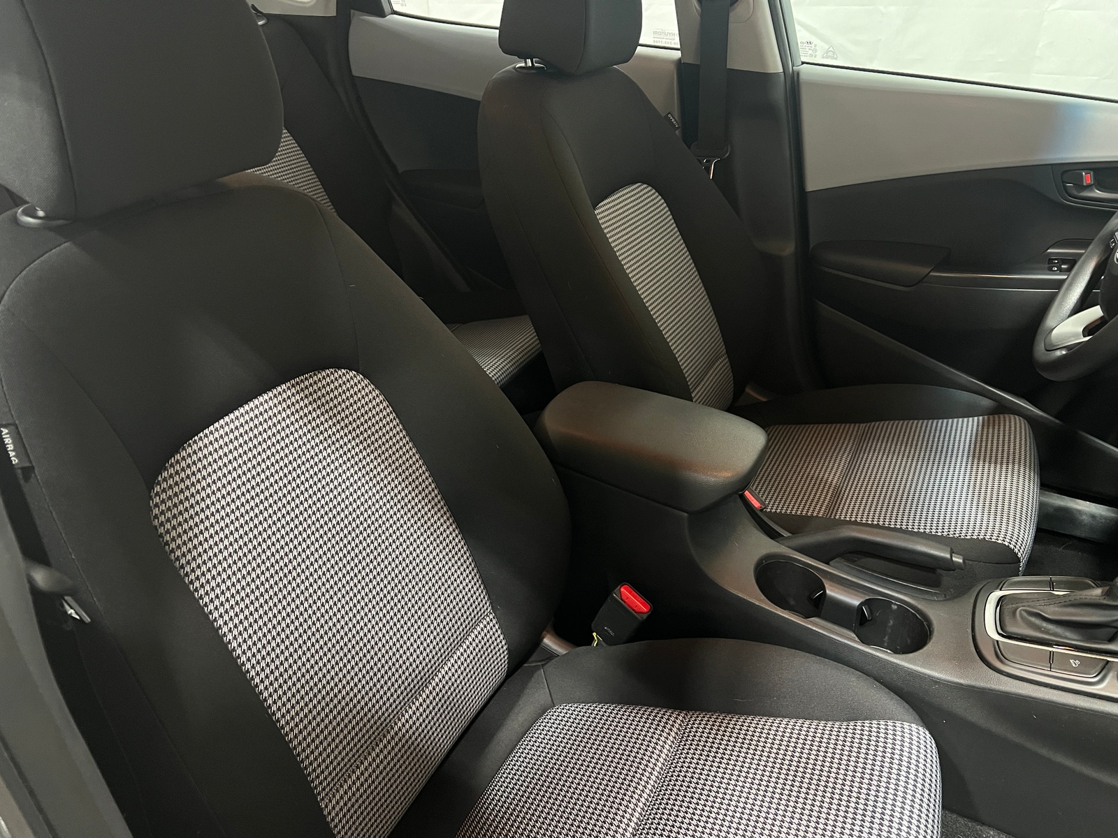 Thumbnail: 2021 Hyundai Kona - 2