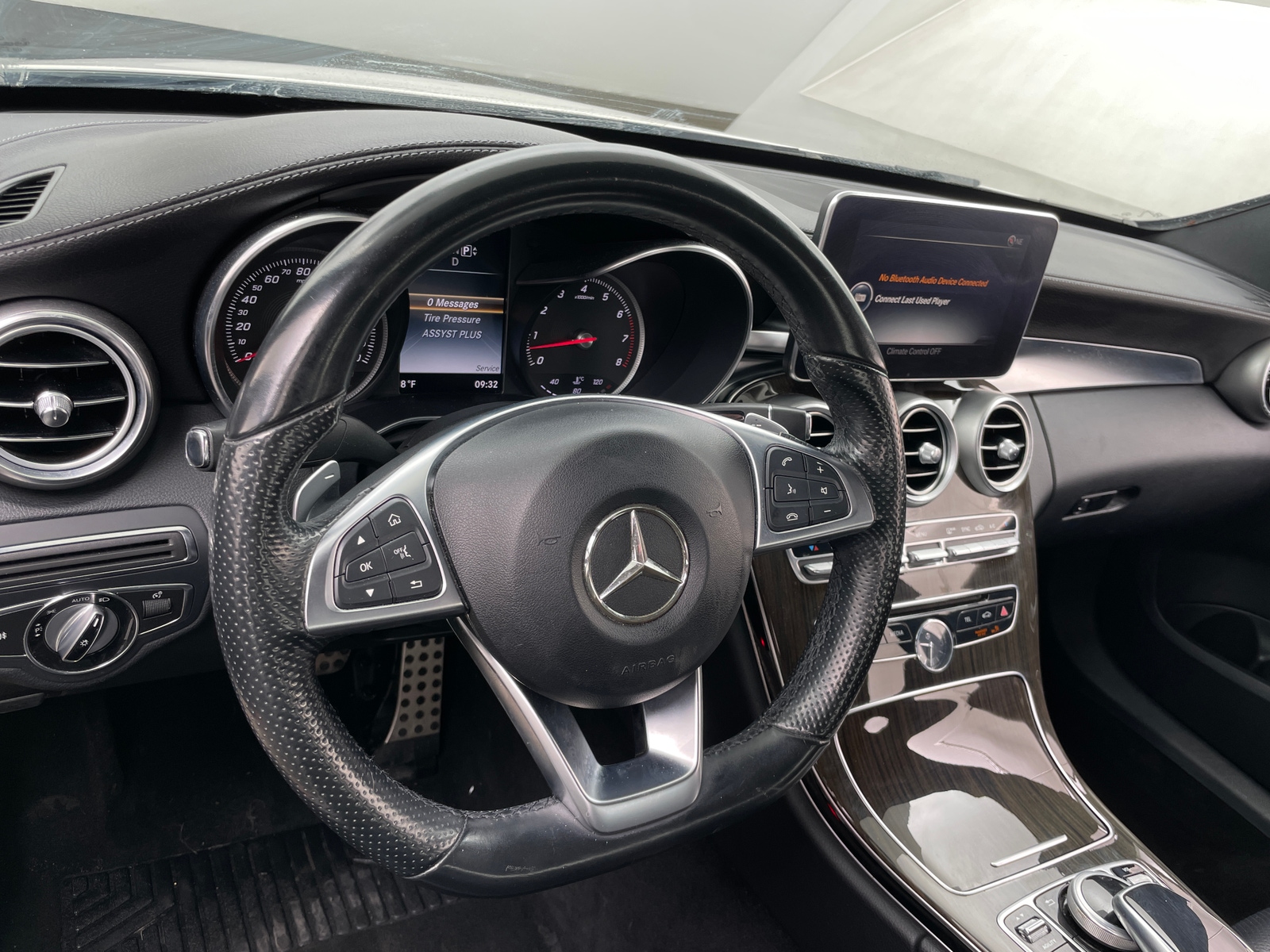 Thumbnail: 2015 Mercedes-Benz C-Class - 4