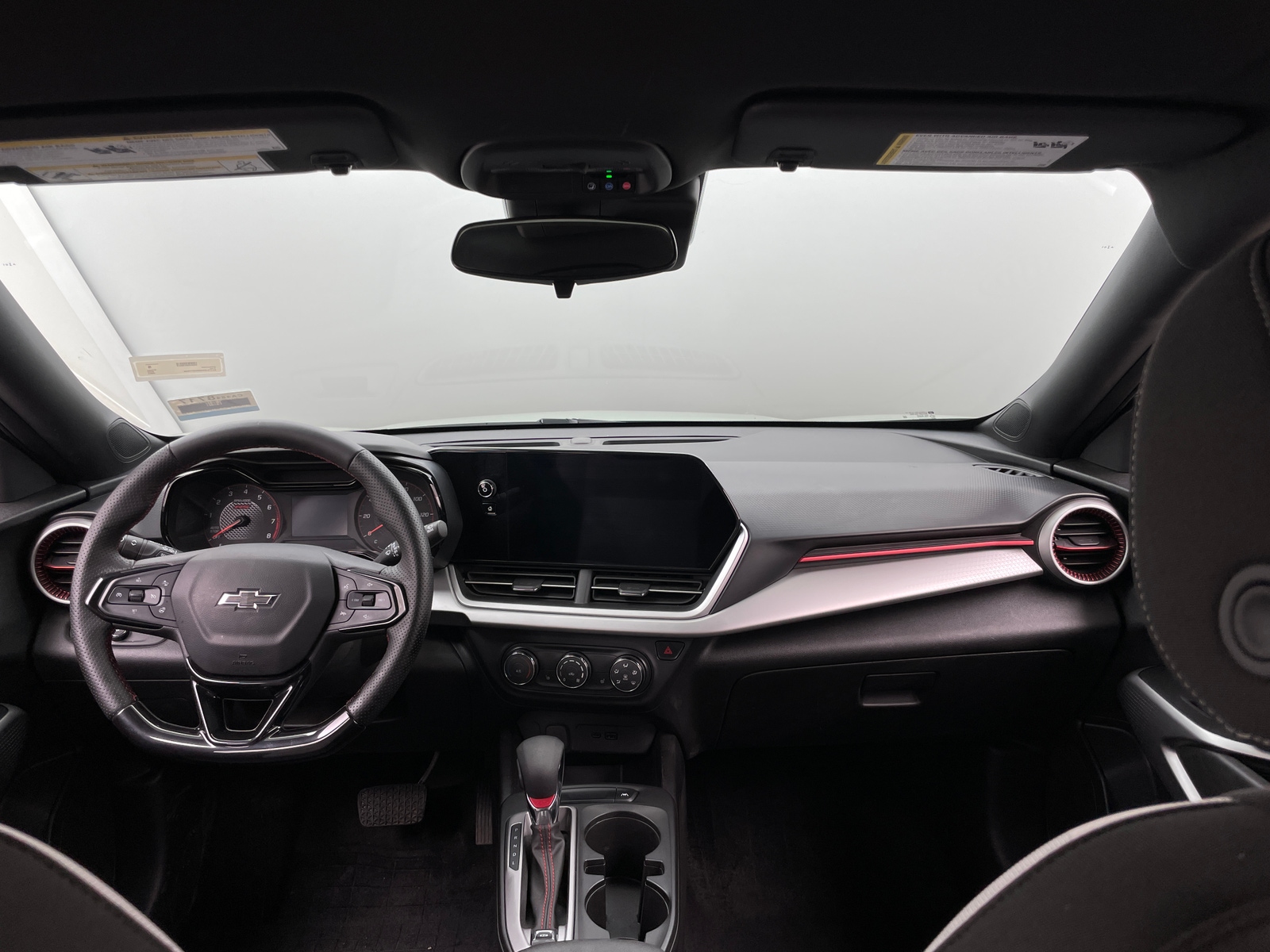 Thumbnail: 2024 Chevrolet Trax - 3