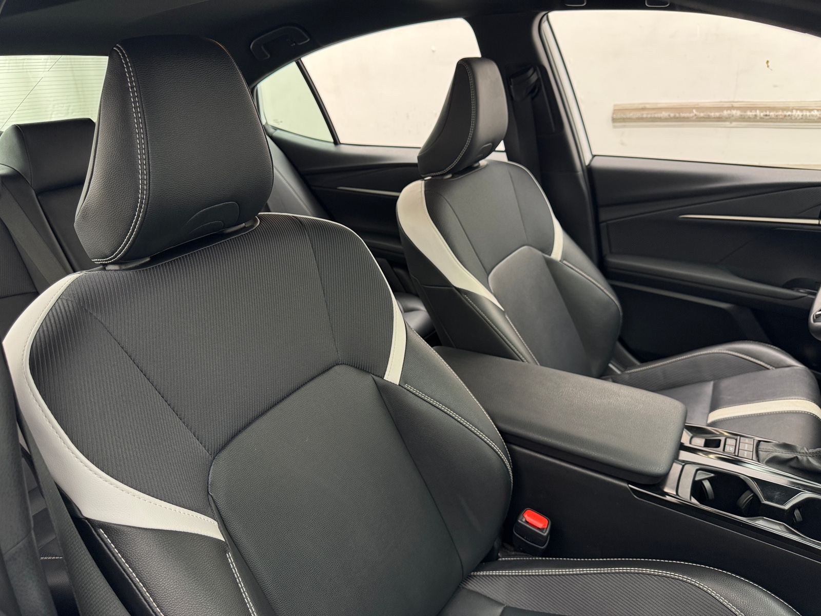 Thumbnail: 2025 Toyota Camry - 2