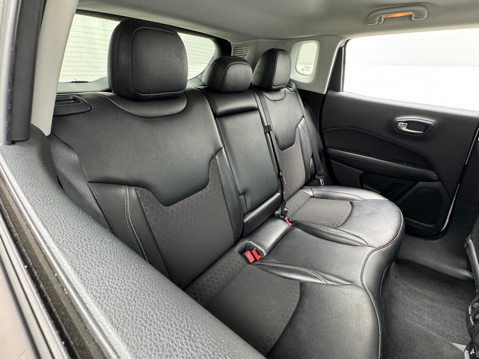 Thumbnail: 2021 Jeep Compass - 6