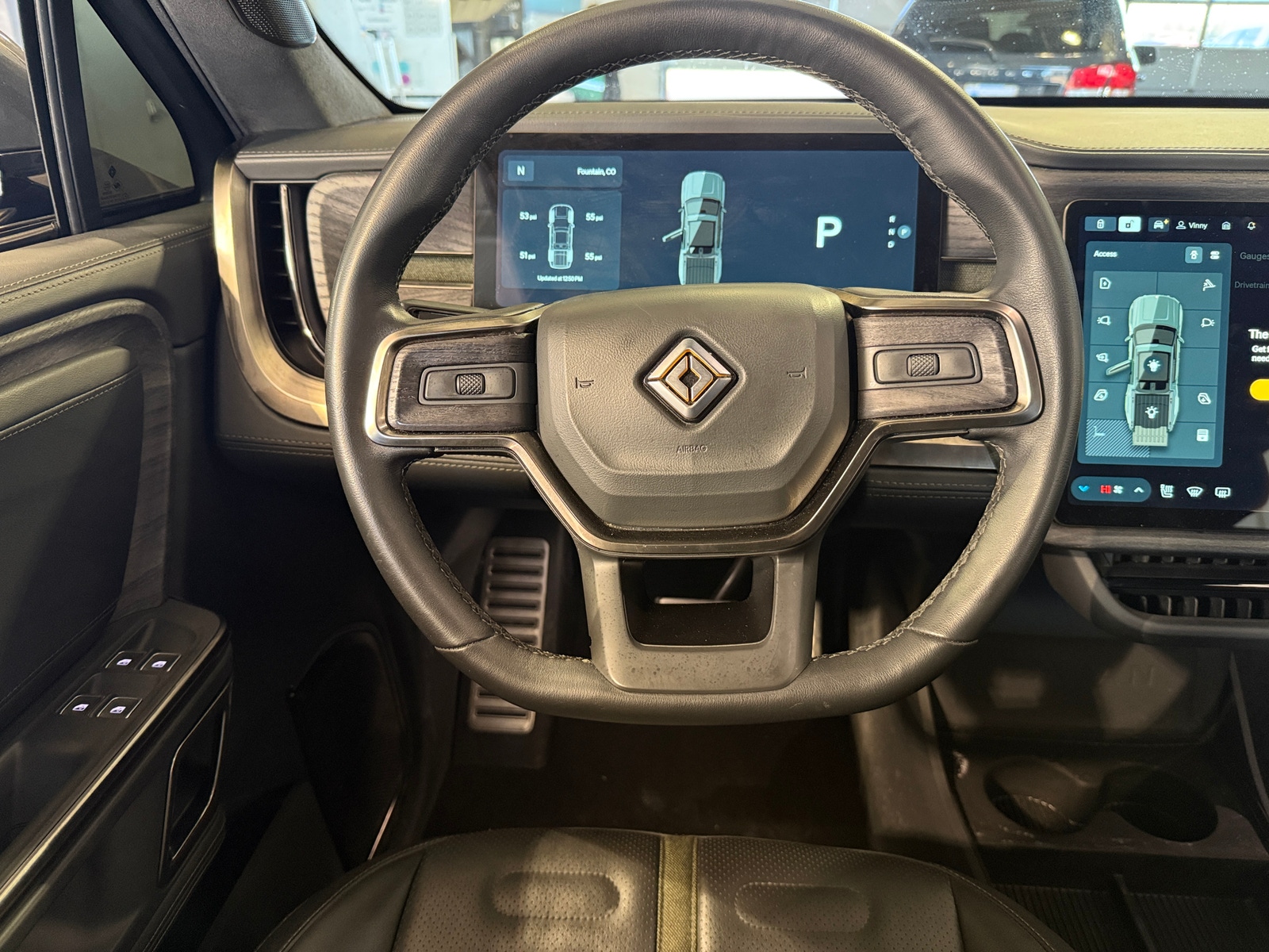 Thumbnail: 2022 Rivian R1T - 4