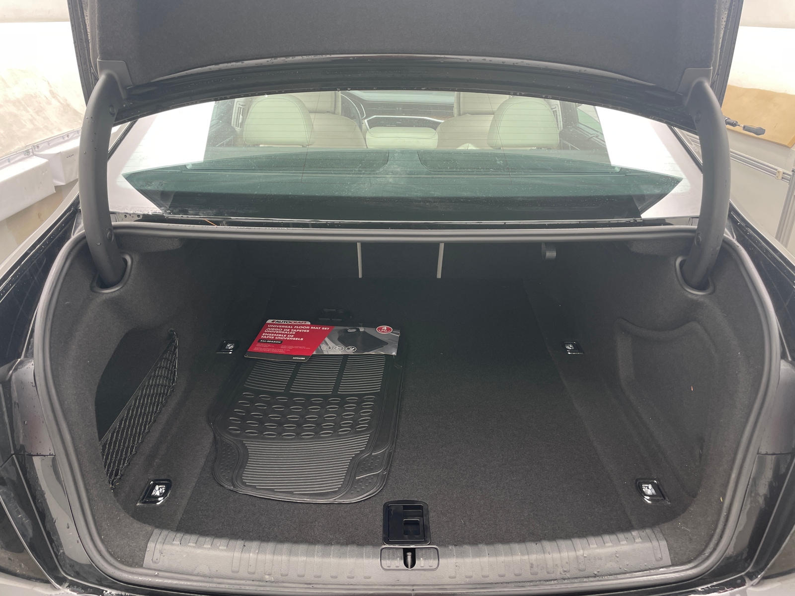 Thumbnail: 2023 Audi A6 - 6