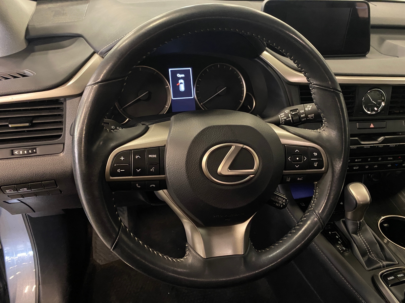 Thumbnail: 2019 Lexus RX - 5