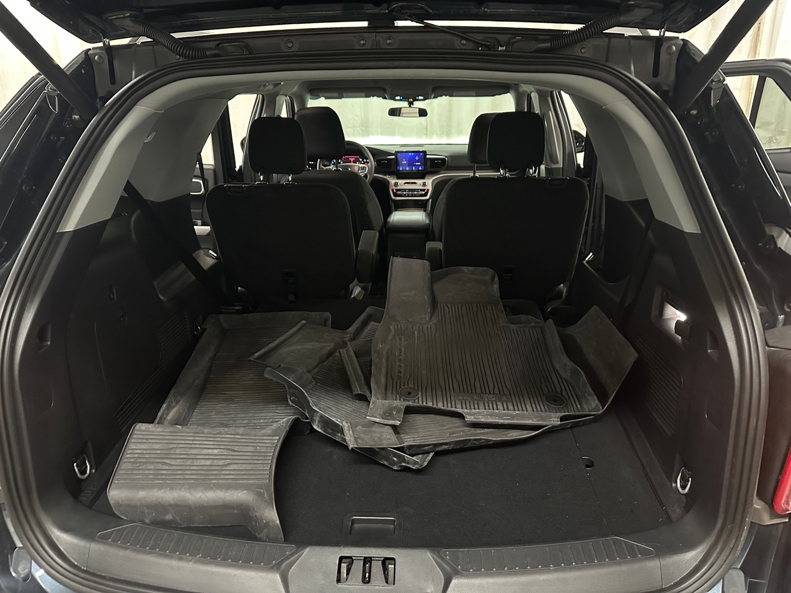 Thumbnail: 2024 Ford Explorer - 7