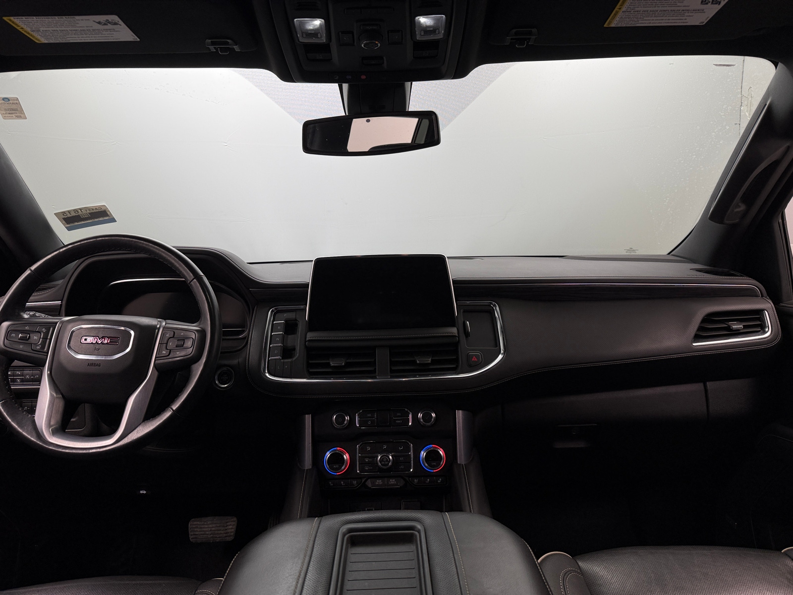 Thumbnail: 2022 GMC Yukon XL - 2