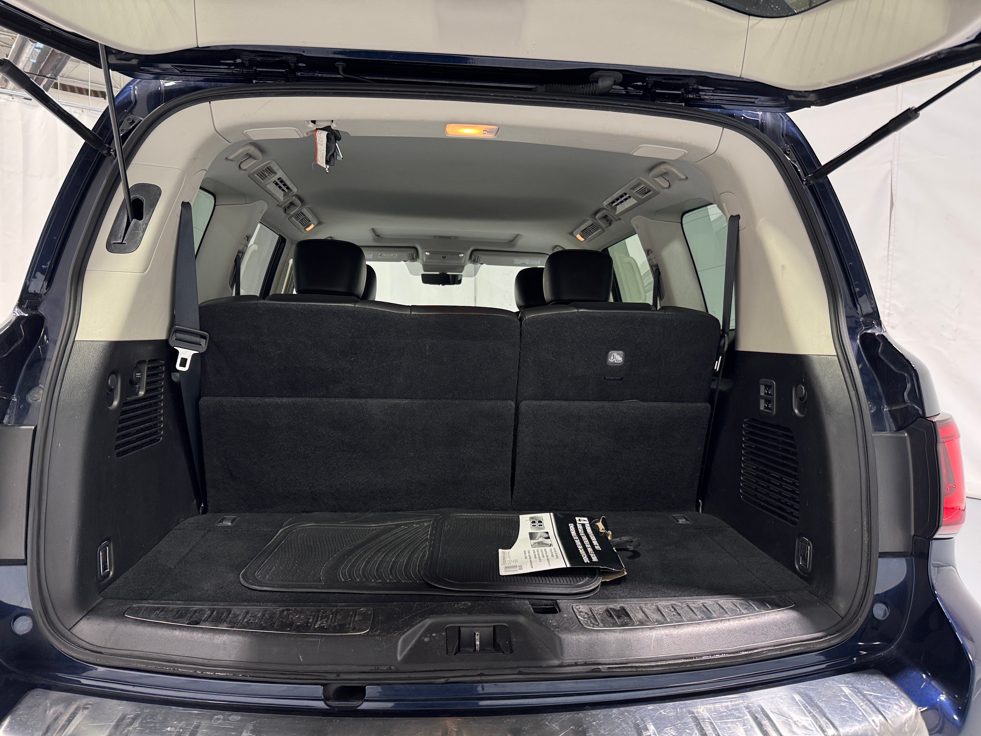 2021 INFINITI QX80