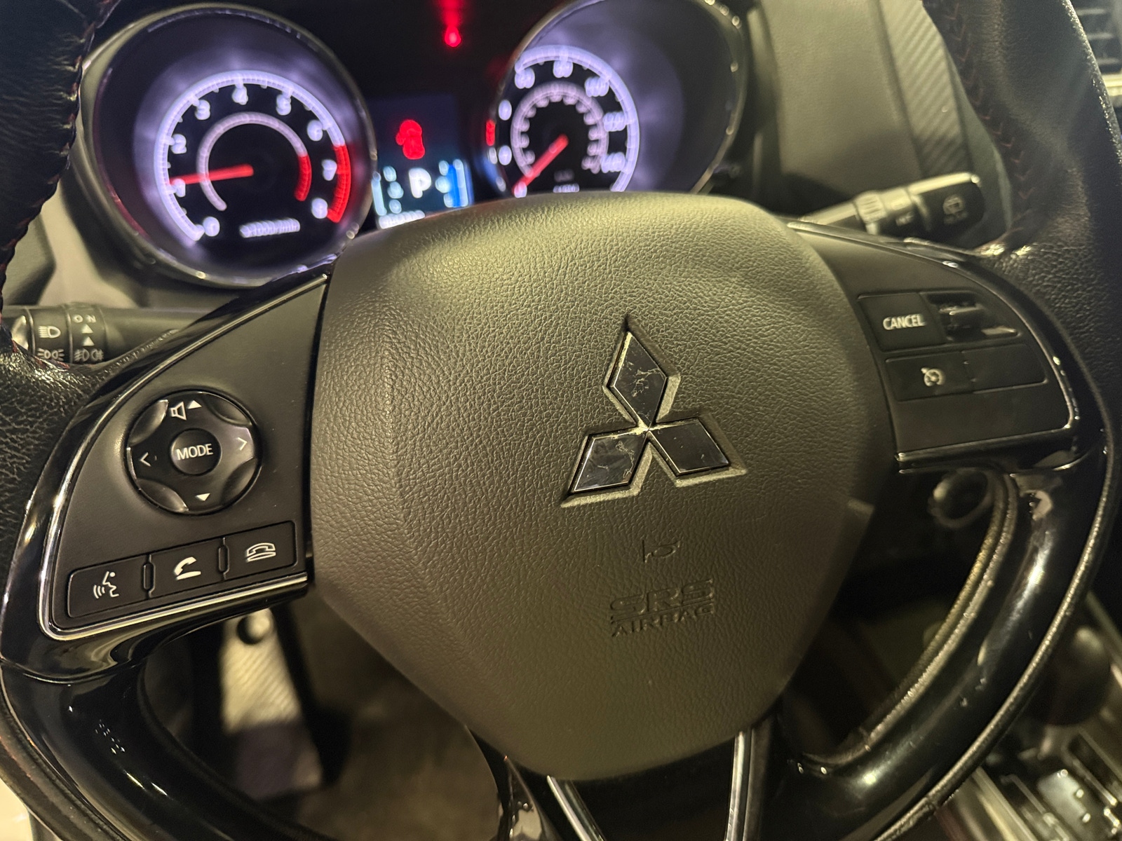 Thumbnail: 2019 Mitsubishi Outlander Sport - 5