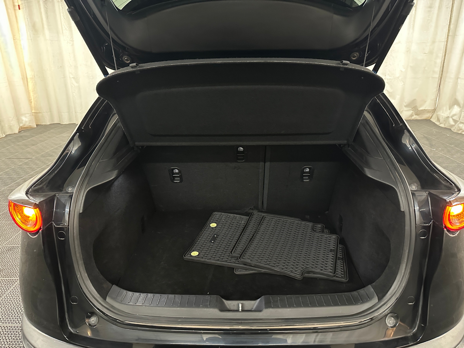 Thumbnail: 2021 Mazda CX-30 - 7