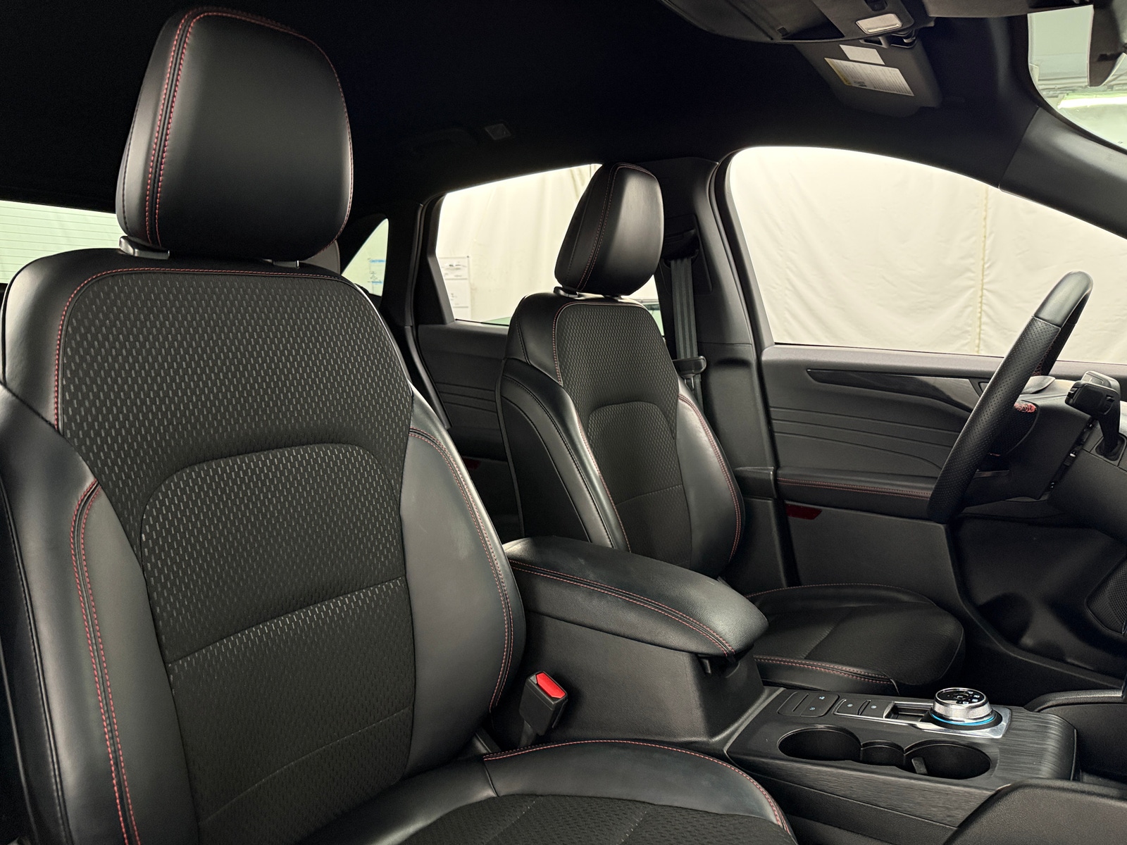 Thumbnail: 2025 Ford Escape - 2